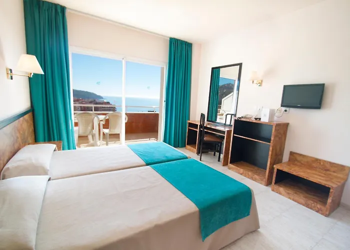 Hotel Gran Garbi Mar & Aquasplash 4*