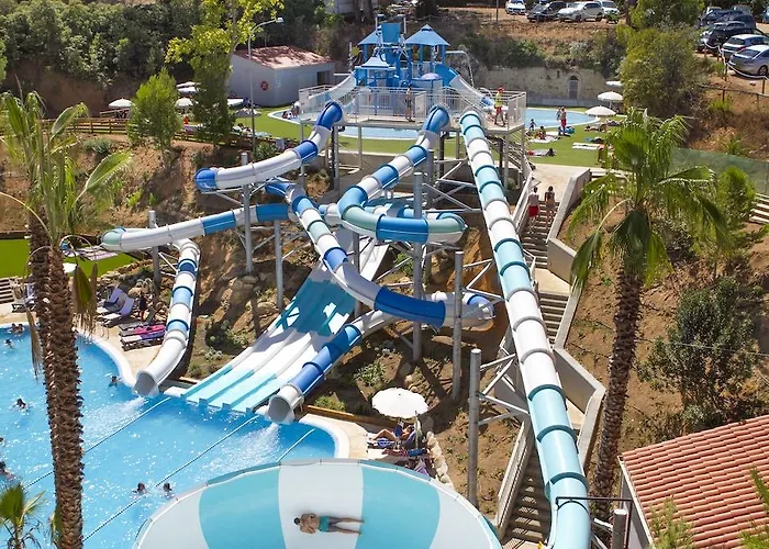 Gran Garbi Mar & Aquasplash Hotel