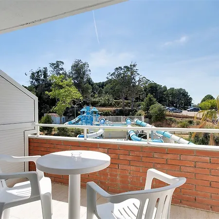 Gran Garbi Mar & Aquasplash Hotel 4*