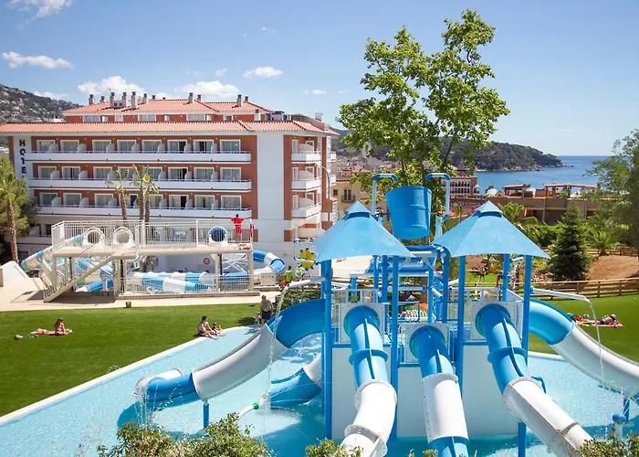 Gran Garbi Mar & Aquasplash Hotel